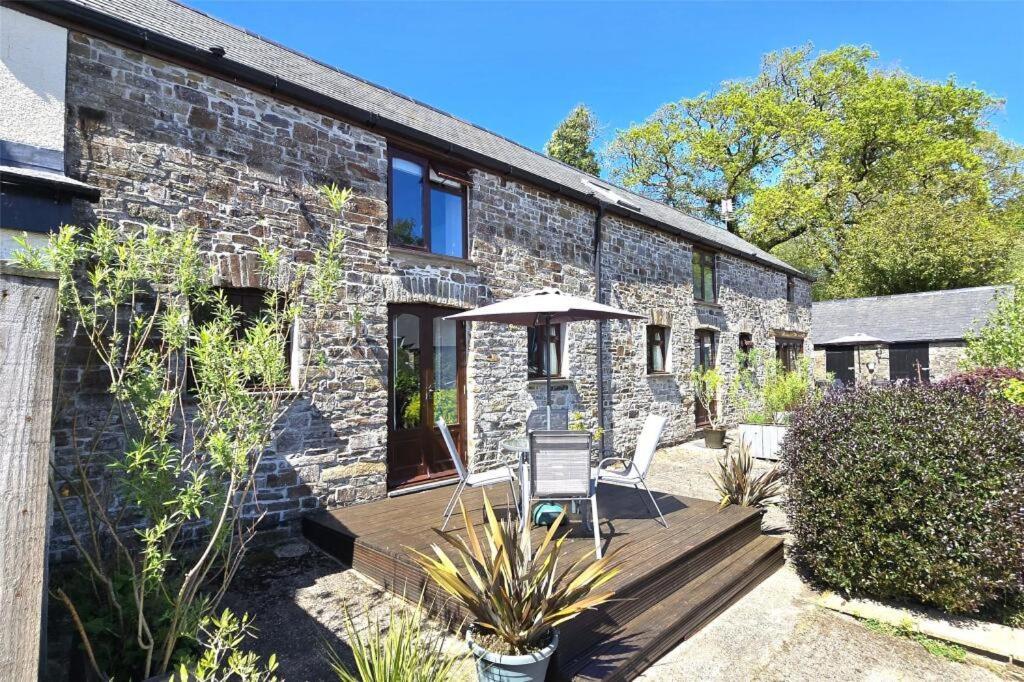 Petrock Holiday Cottages Newton Saint Petrock Екстер'єр фото