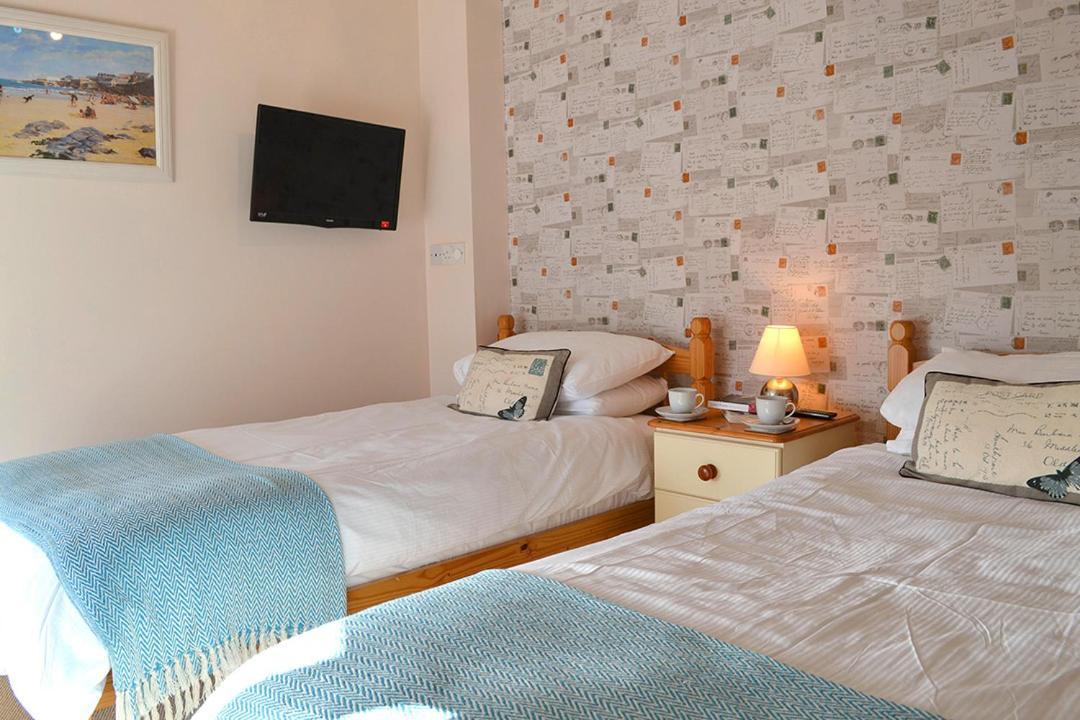 Petrock Holiday Cottages Newton Saint Petrock Екстер'єр фото